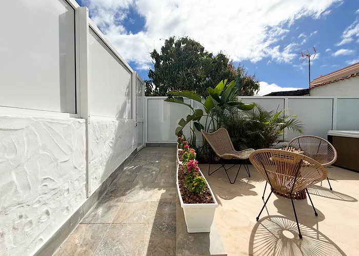 Oasis Iii The Paradise With Private Jacuzzi Villa *